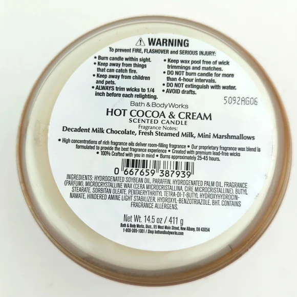 Bath & Body Works Hot Cocoa & Cream 3-Wick 14.5oz. Jar Candle - Picture 4 of 4